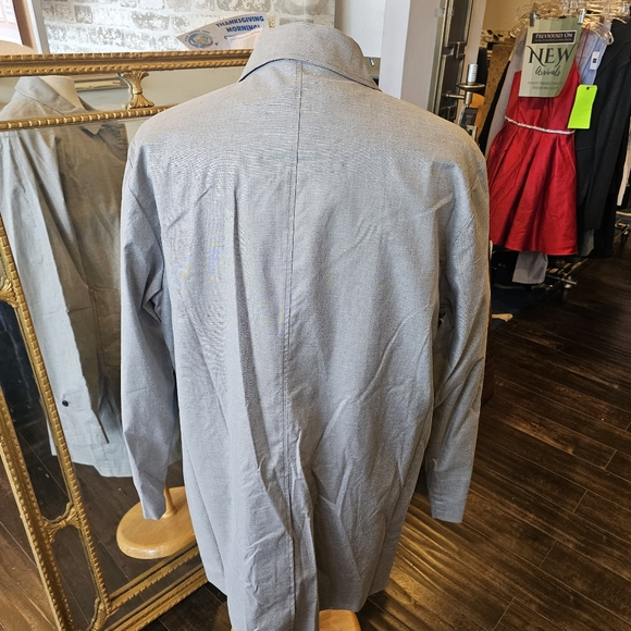 NWT Brooks Brothers Lightweight Trench sz 44 Regular - Picture 12 of 13